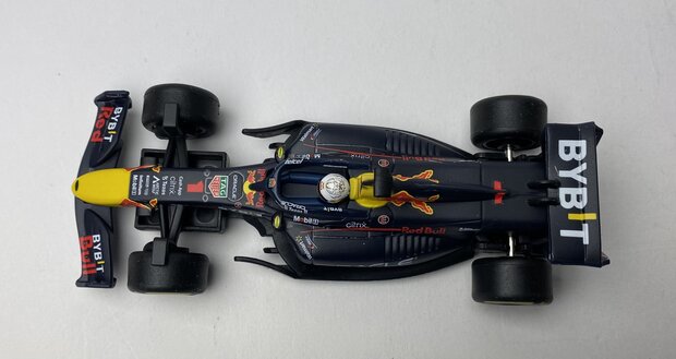 Carrera 1:43 Red Bull Racing RB18 No1 Max Verstappen, Diecast pull back