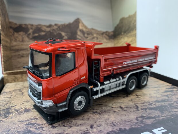 Holland Oto 1:50 DAF XD Kipper Rouge Flamme - Powering Your Success