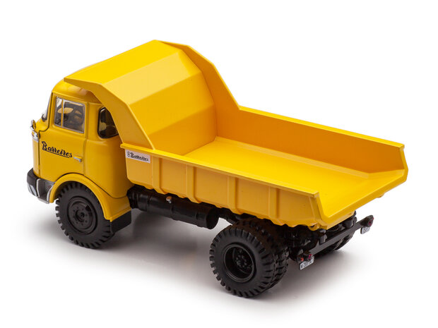 Atlas 1:43 Barreiros Puma 1961 kiper geel