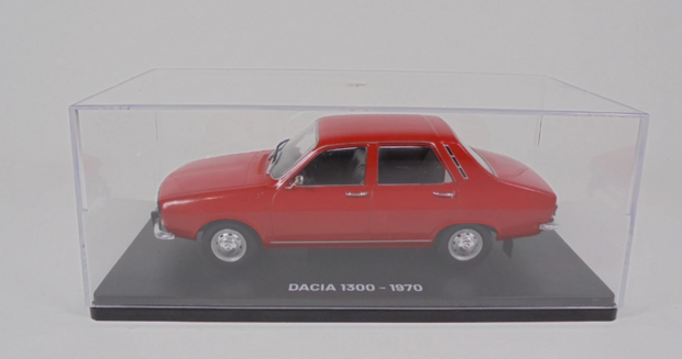 Atlas 1:24 Dacia 1300 1970 rood