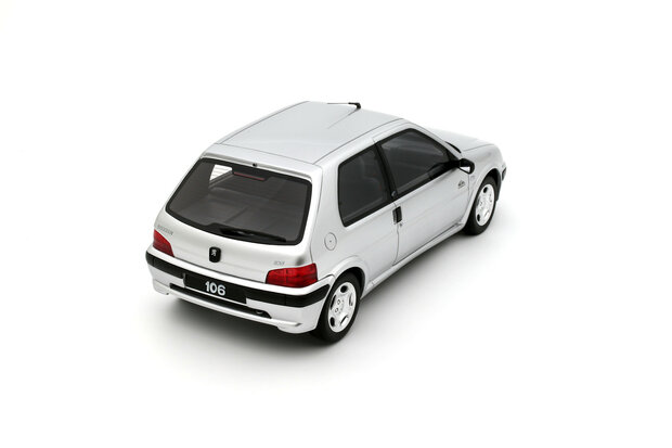 Otto Mobile 1:18 Peugeot 106 Quiksilver Gris Quartz 2000