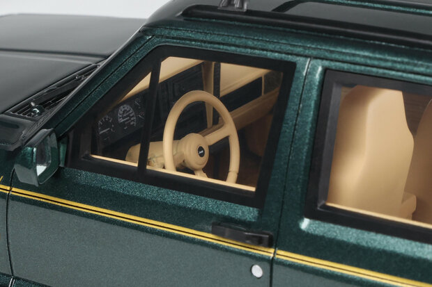 Otto Mobile 1:18 Jeep Cherokee XJ Limited Hunter Green 1995. Levering 12-2025 - uitverkocht in pre-order