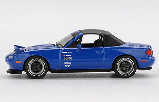 Mini GT 1:64 Mazda MX-5 Miata Tuned 1990, blauw, LHD
