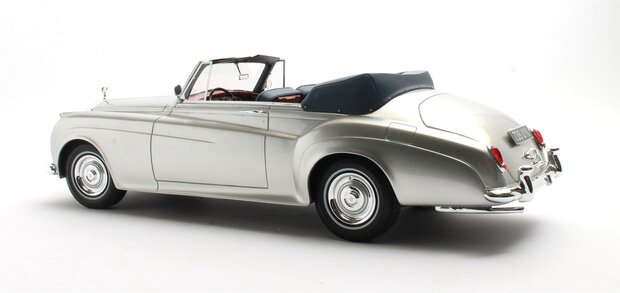 Cult Models 1:18 Rolls Royce Silver Cloud DHC Shell grey 60-62