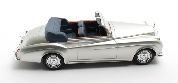Cult Models 1:18 Rolls Royce Silver Cloud DHC Shell grey 60-62