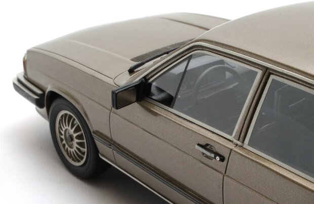 Cult Models 1:18 Audi 200 5T typ 43 gold metallic 80-82