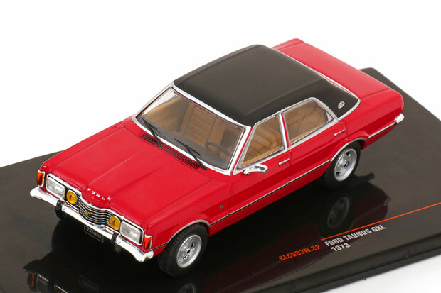 IXO 1:43 Ford Taunus GXL 1973 rood