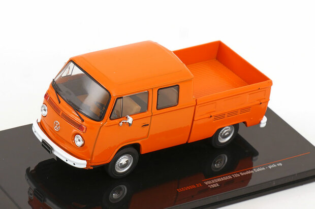 IXO 1:43 Volkswagen T2 DoKa Pick up oranje 1972