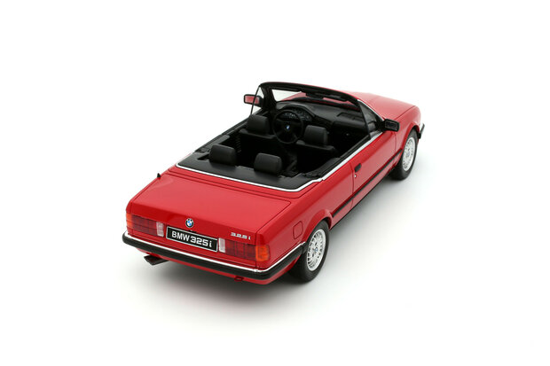 Otto Mobile 1:18 BMW 325i Convertible Bright Red 308 1986