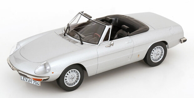 Norev 1:18 Alfa Romeo 2000 Spider 1973 Silvergrey metallic