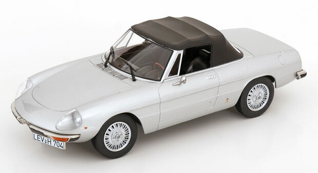 Norev 1:18 Alfa Romeo 2000 Spider 1973 Silvergrey metallic