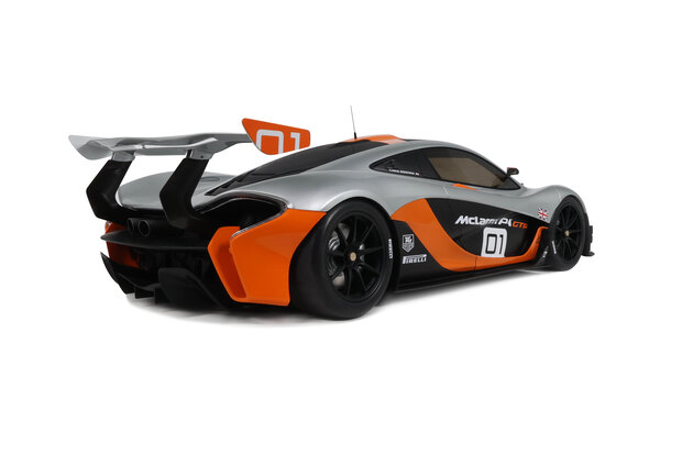 GT Spirit 1:8 MCLaren P1 GTR Pebble Beach grey 2014 incl showcase. Levering 06-2026