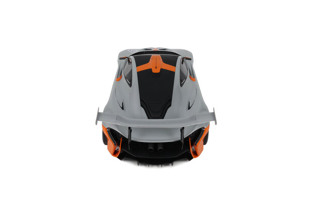 GT Spirit 1:8 MCLaren P1 GTR Pebble Beach grey 2014 incl showcase. Levering 06-2026