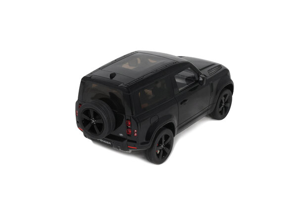 GT Spirit 1:18 Land Rover Defender 90 P400 X-Dynamic HSE zwart 2021. Levering 06-2026