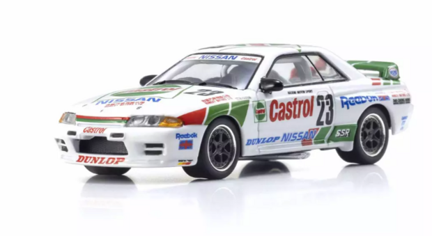 Kyosho 1:64 Castrol ( Nissan ) Skyline GT-R Gr.A 1990 No 23 with LED incl vitrine