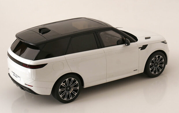 GT Spirit 1:12 Land Rover Sport P510E White 2023