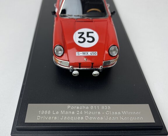 Matrix 1:43 Porsche 911 2.0 , no 35 Le Mans rood 1966