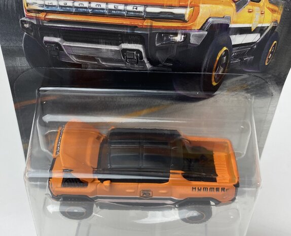 Matchbox 1:64 Hummer EV 2022 oranje - Matchbox 70 Years Special Edition no 3/5