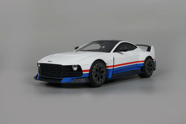 GT Spirit 1:18 Aston Martin Valiant Zenith white 2024. Levering 01-2027