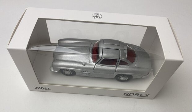 Norev 1:43 Mercedes Benz 300 SL 1954 Silver Jet-car in window-box