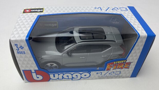Bburago 1:43 Volvo EX40  licht grijs