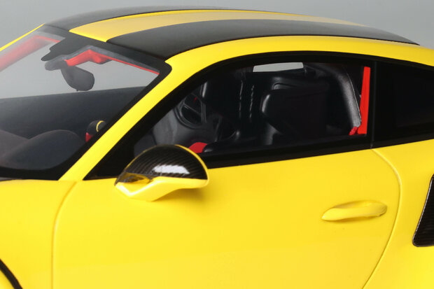 GT Spirit 1:18 Porsche 911 [992.1] GTS2 RS Nurburging LAP Record yellow 2017