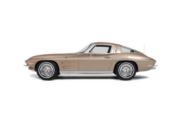 GT Spirit 1:12 Chevrolet Corvette C2 Saddle Tan 1963. Levering 08-2026
