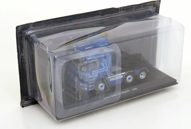 Atlas 1:43 MAN F2000 Germany blauw 1995, trekker in blisterverpakking
