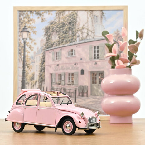 Norev 1:18 Citroen 2CV 1986 Paris mon amour. Levering 10 -2026