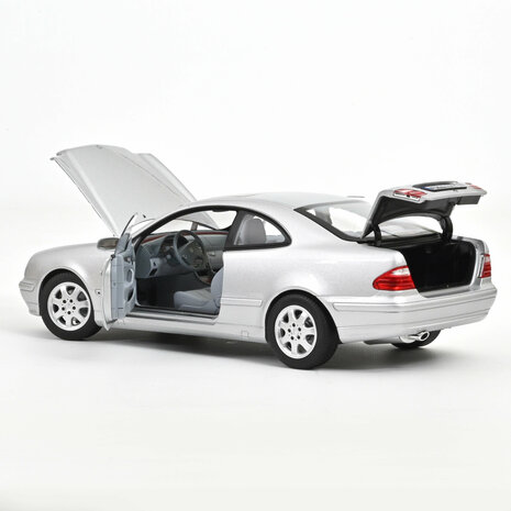 Norev 1:18 Mercedes Benz CLK Class 2000 Brillant Silver. Levering 10-2026