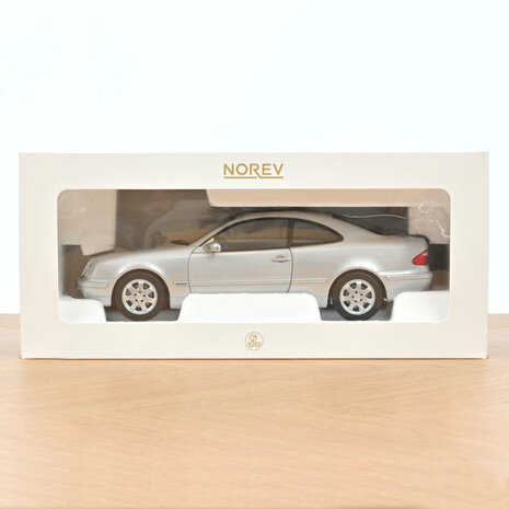 Norev 1:18 Mercedes Benz CLK Class 2000 Brillant Silver. Levering 10-2026