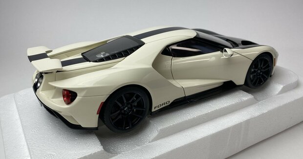 Autoart 1:18 Ford GT 2022 '- 1964 Prototype Heritage Edition Wimbledon wit