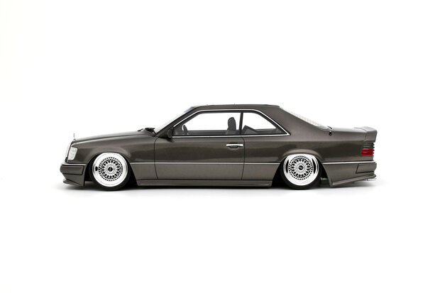 Otto Project Cars 1:18 Mercedes Benz C124 AMG "Stance "Anthracite grey 2022