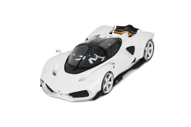 GT Spirit 1:18 NILU Super white 2025.