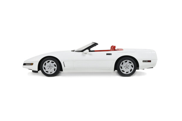 GT Spirit 1:18 Chevrolet Corvette C4 Convertible Arctic white 1995