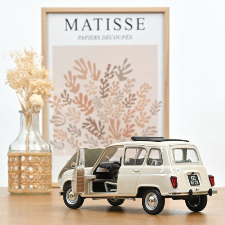 Norev 1:18 Renault 4 L 1965 Rejane Beige