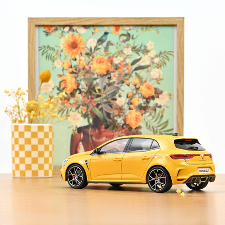 Norev 1:18 Renault Megane R.S. Trophy 2022 Sirius Yellow
