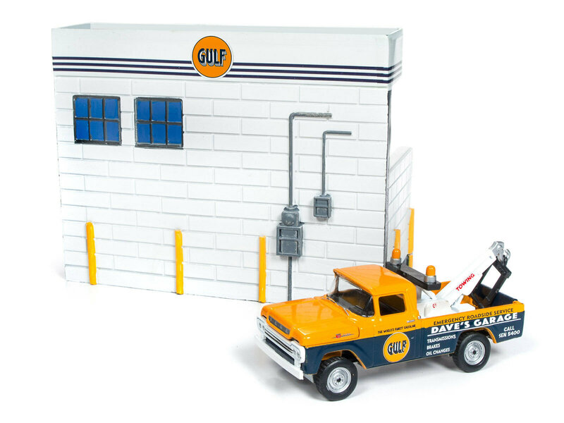 Johnny Lightning 1:64 Gulf Service Station Diorama met Ford F250 Tow Truck 1959