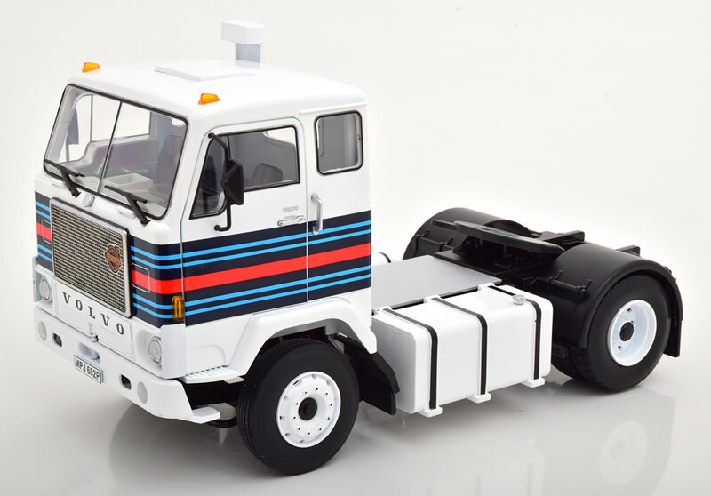 Road Kings 1:18 Volvo F88 Martini Racing Team 1975