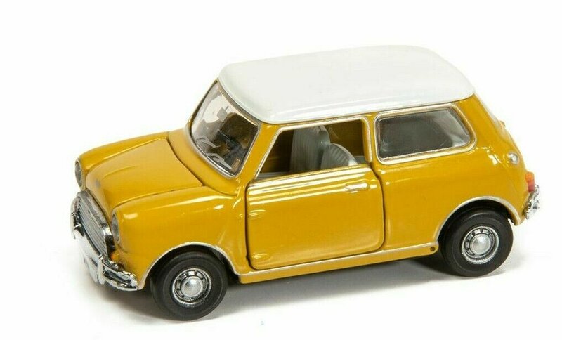 Tiny Toys 1:50 Mini Cooper MKI X Pantone oranje