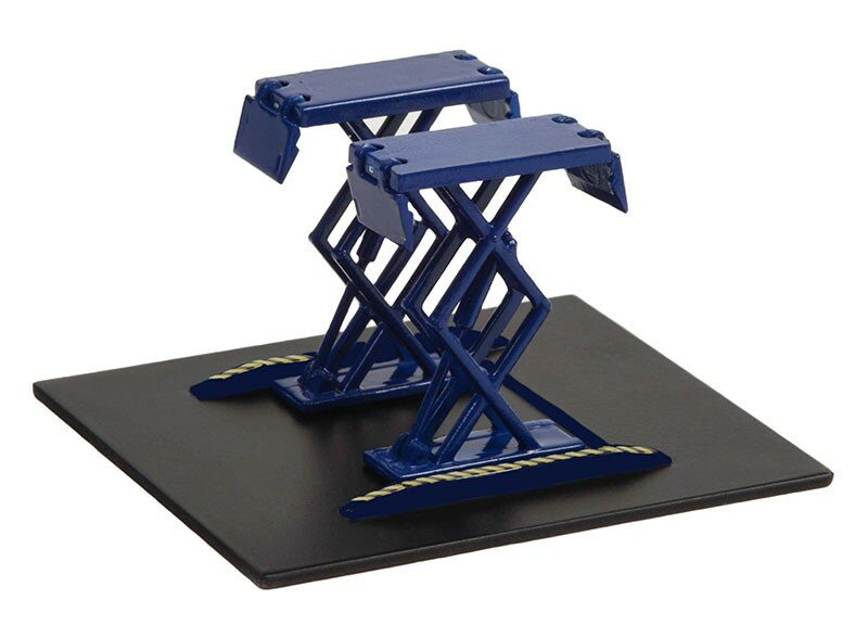 Greenlight 1:64 Auto Body Shop Automotive Double Scissor Lifts Series 1 blauw