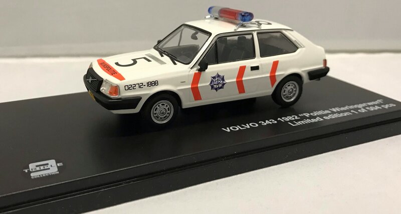 Triple9 Collection 1:43 Volvo 343 1400 &quot;Politie Wieringerwerf&quot; 1982 wit with original long bumpers.