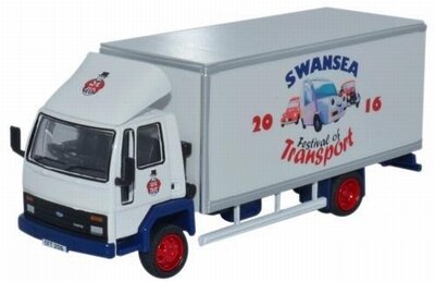 Oxford 1:76 Ford Cargo Box Van Swansea Festival