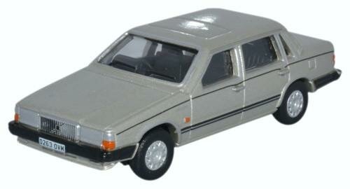 Oxford 1:76 Volvo 760 goud metallic