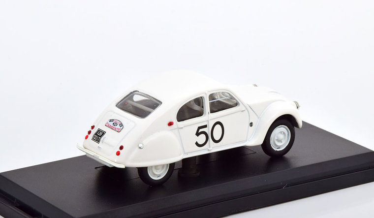 Norev 1:43 Citroen 2CV Dagonet No 50 Rally des Charentes 1956 wit