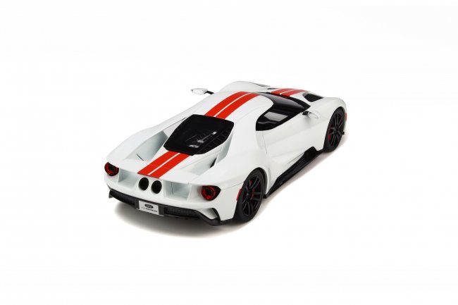 GT Spirit 1:18 Ford GT 2017 Frozen white