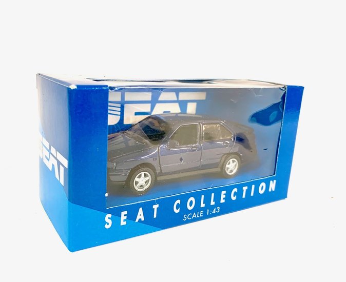 Seat Collection 1:43 Seat Toledo blauw in windowbox