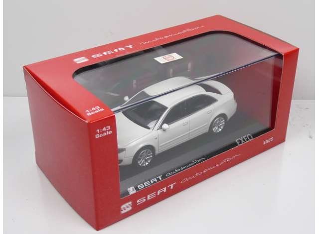 Seat Collection 1:43 Seat Exeo wit in dealer verpakking