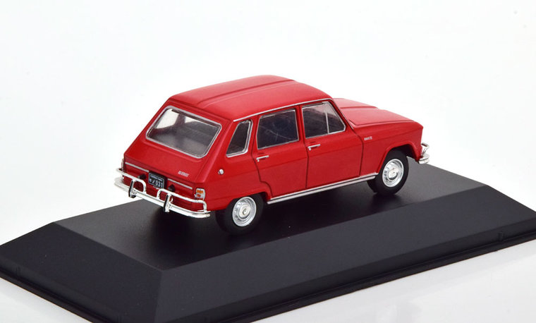 Atlas 1:43 Renault 6 1959 rood, in blisterverpakking