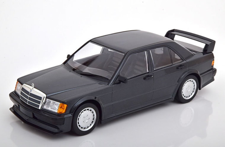 Minichamps 1:18 Mercedes Benz 190E 2.5-16 Evo 1 blauw zwart metallic 1989. Diecast metal